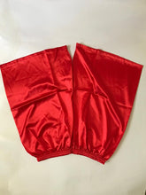 Load image into Gallery viewer, Yimanie Silk/Satin Robe/Short Set
